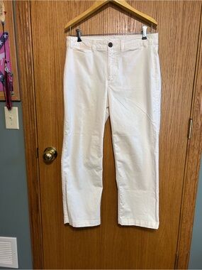 Old Navy Cropped Pants Womens Size 8  ivory ‎ straight leg Working Girl Career